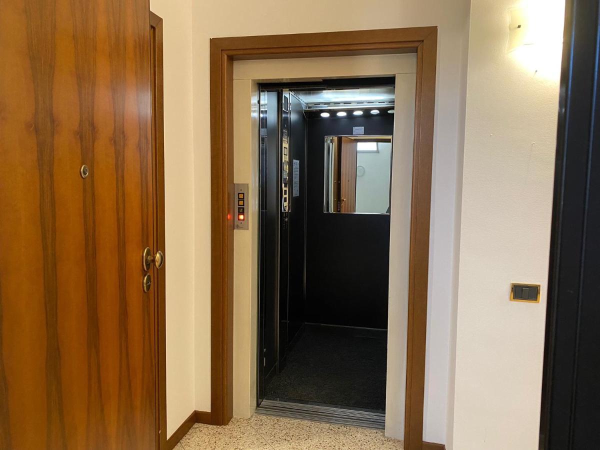 Apartamento Stresa Centro Exterior foto